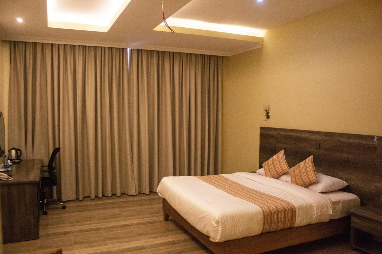 The Willis Hotel, Bomet Exterior photo